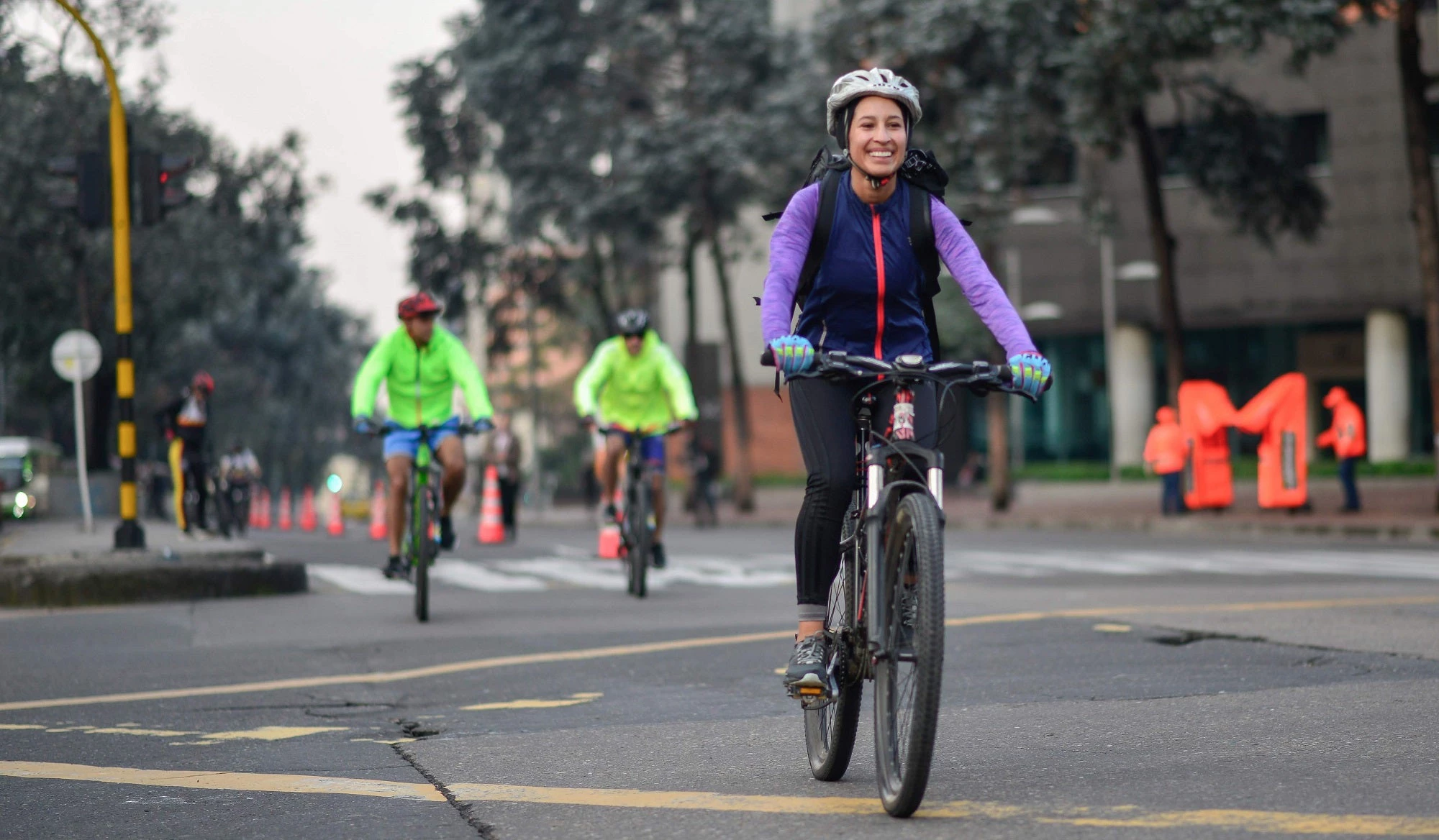 Cyclists in Bogota, Colombia. Photo: Secretaria de Movilidad of Bogotá
