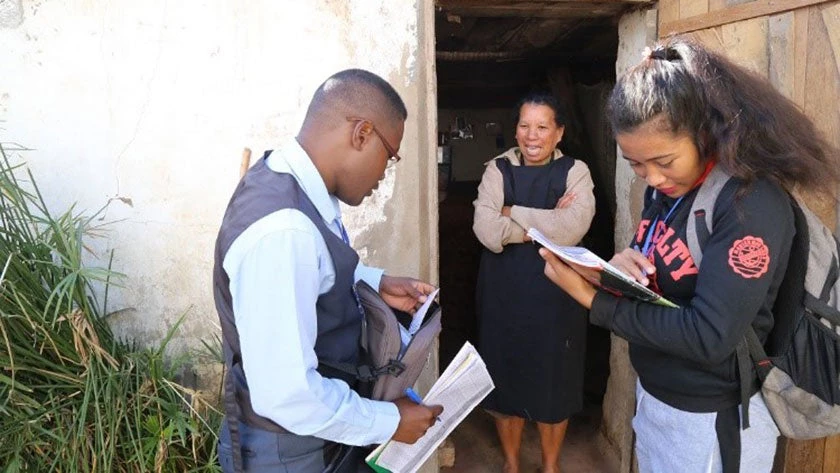 Across the country, more than 31,191 census takers such as Patricia and Tavoukou went door-to-door to collect recent socio-economic information on households. 
