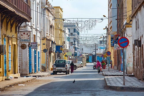 Street in the center of Djibouti - Shutterstock l  Truba7113