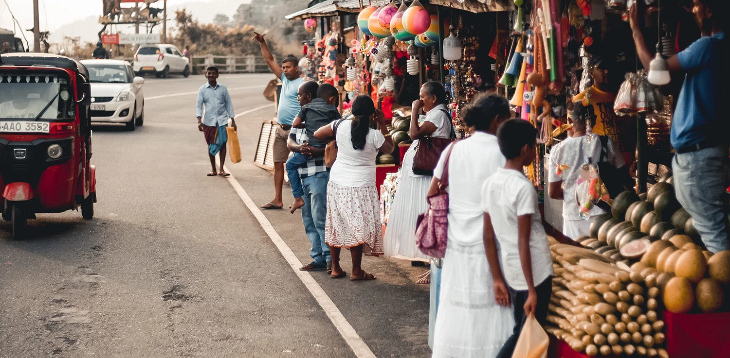 A Sri Lanka market. Photo by Eddy Billard on Unsplash