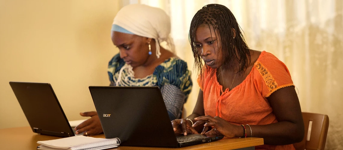 Le coût de la visibilité : autonomiser les femmes dans l’économie numérique