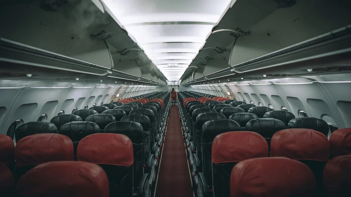 Empty plane cabin. Photo: JC Gellidon / Unsplash