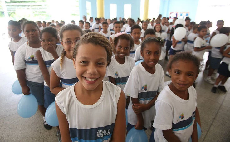 Escola do Amanha at Complexo do Alemao