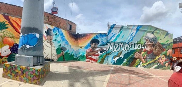 Circuito Grafiti en el entorno del Transmicable, Bogotá.  Fotografía: Irene Portabales/ Banco Mundial