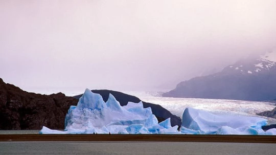 A glacier in Chile. © Curt Carnemark/World Bank