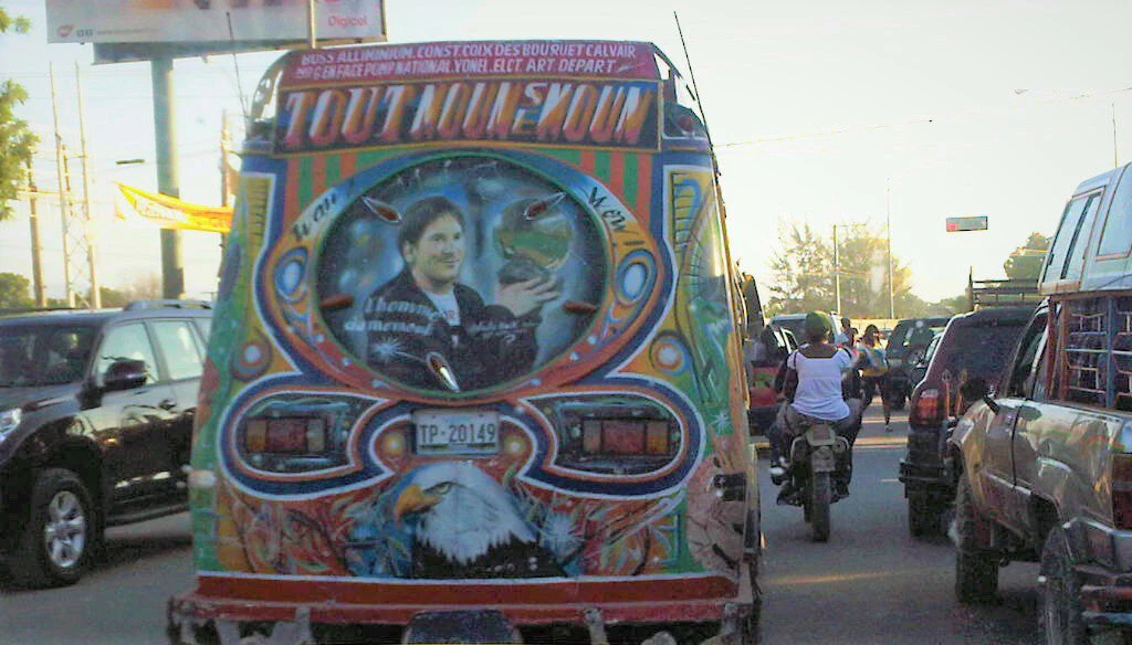 A congested street in Cap-Haïtien, Haiti. Photo: Andrew Wiseman/Flickr