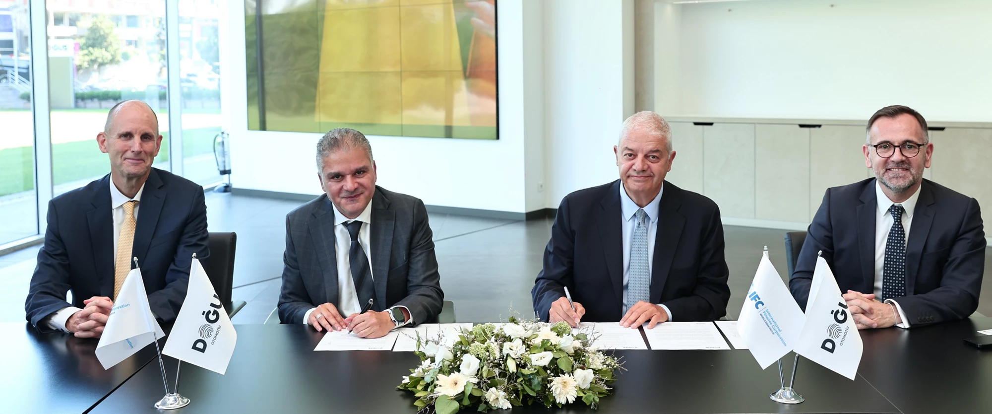 ifc-dogus-oto-electric-vehicles-turkiye