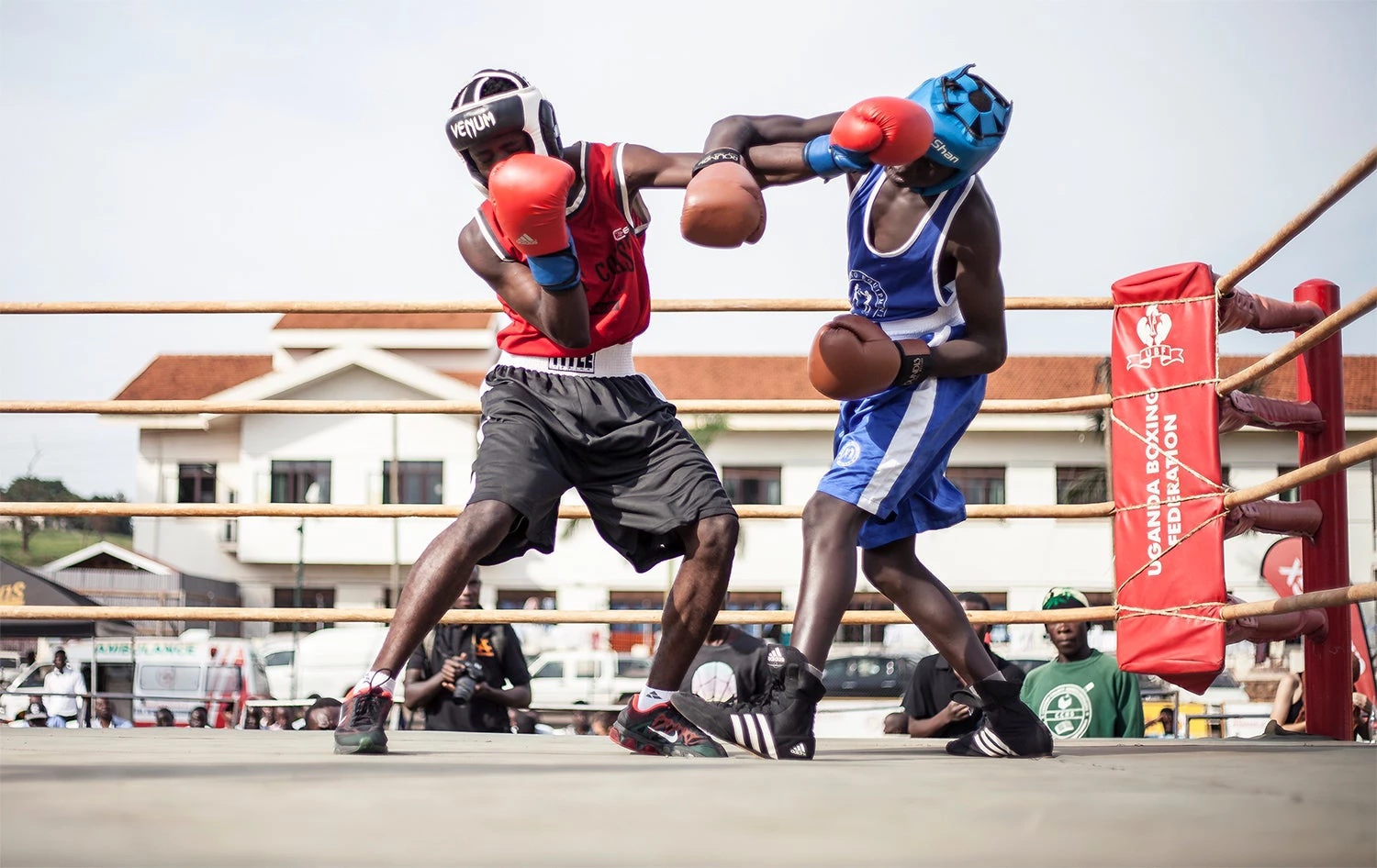 Young boxers at the White Collars Boxing Match 2019, taken by Mariajose Silva Vargas