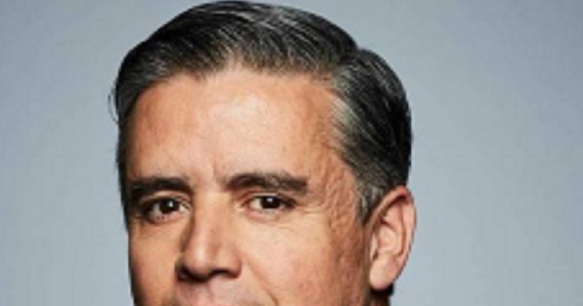 Carlos Lopez Wife: The Untold Story of Their Love and Life