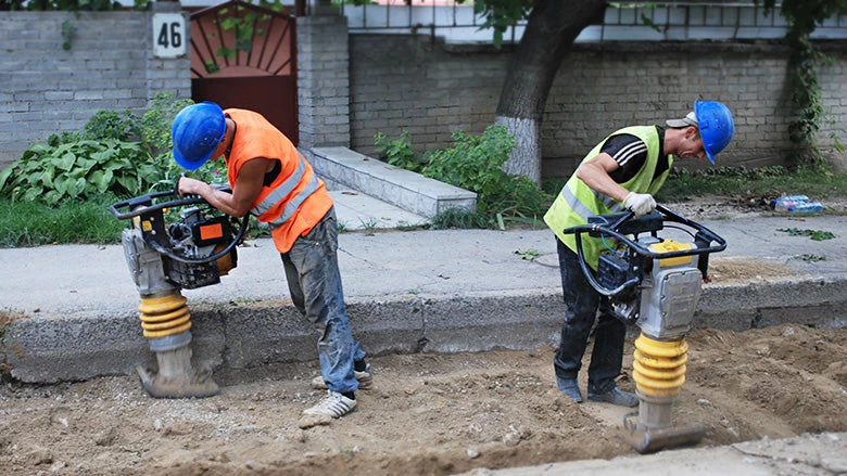 Road menders in Moldova