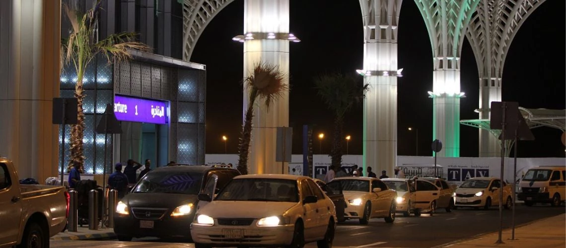 Cars are parked in front of the Prince Mohammad Bin Abdulaziz International Airport in Madinah Saudi Arabia, the first LEED gold-certified airport outside of North America, which benefitted from a successful PPP restructuring to continue its operations amidst the drop in the air traffic during the pandemic.