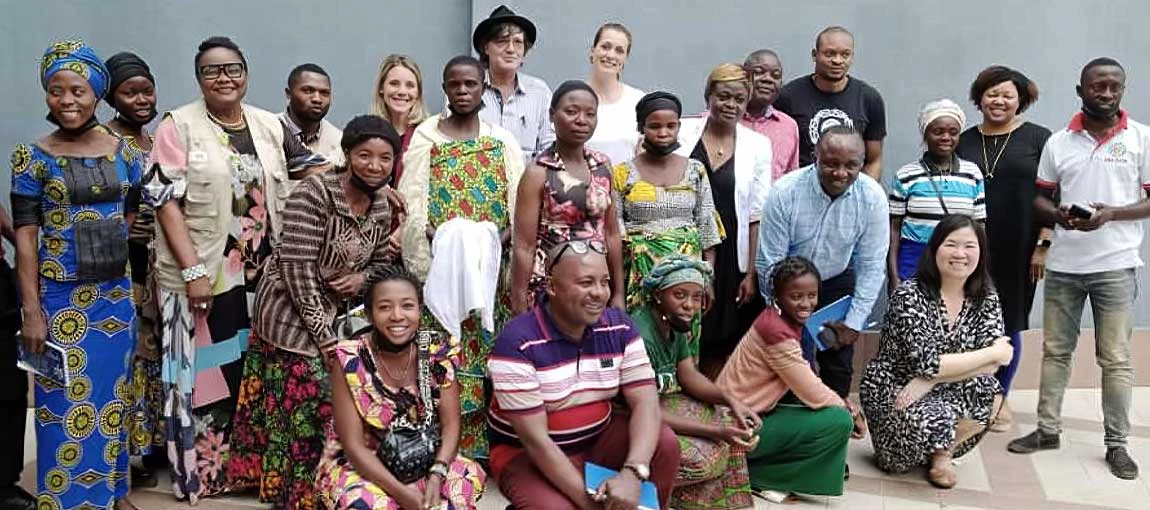 Roundtable discussions with indegenous peoples representatives, World Bank, Fonds Social, Kirotshe Umbrella NGO, and local women organizations teams. Photo: Rose Vive Lobo/Fonds Social DRC