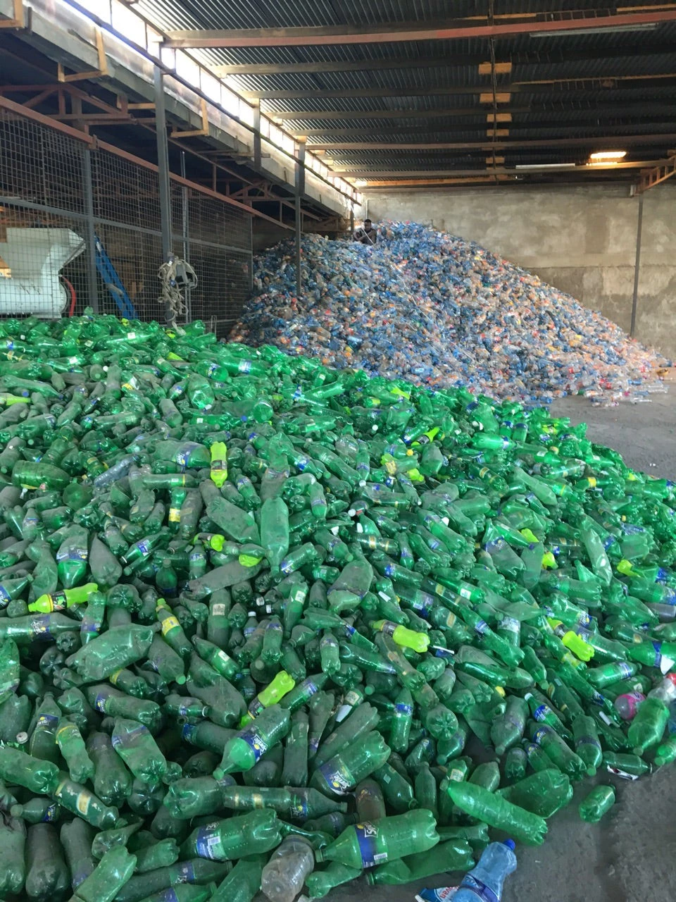 Sorting facility in Nairobi, Kenya. Photo © Marjolijn Wilmink 