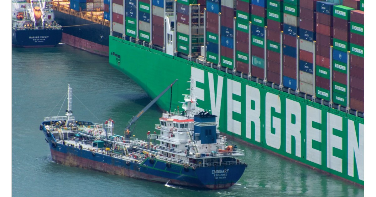 Maximizing efficiency to minimize shipping costs and emissions