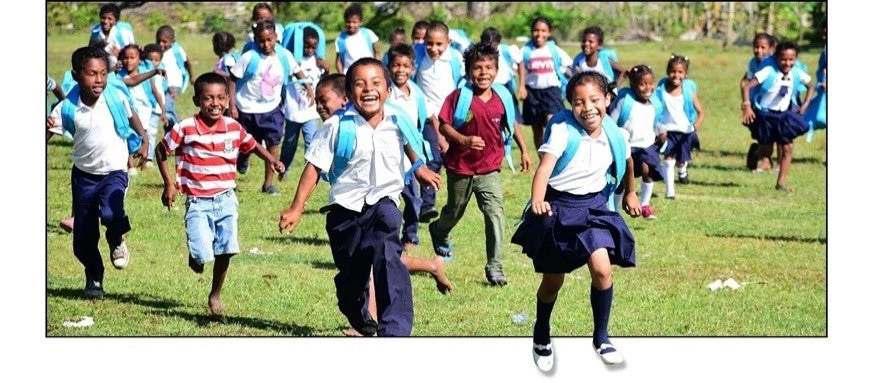 Children in Nicaragua after receiving school supplies as part of the UNICEF response to Hurricanes Eta and Iota | Photo: © UNICEF