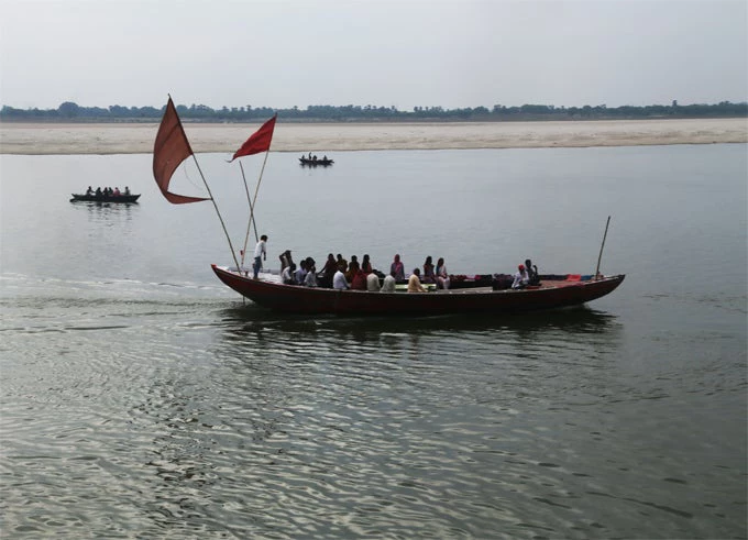 India is home to 15,000 kilometers of navigable inland waterways.