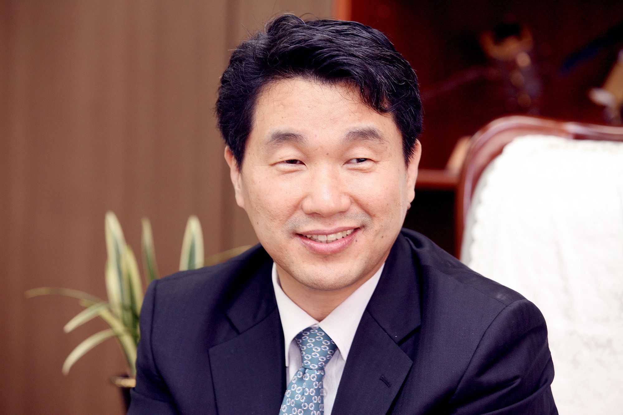 Dr. Ju-Ho  Lee