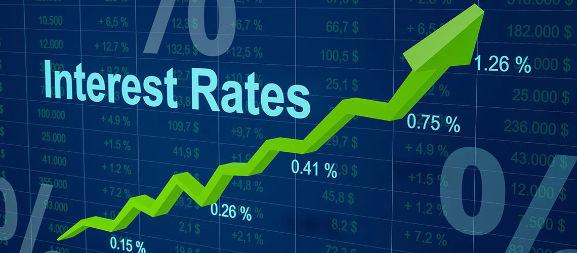 Chart with rising interest rates and percentages | © shutterstock.com