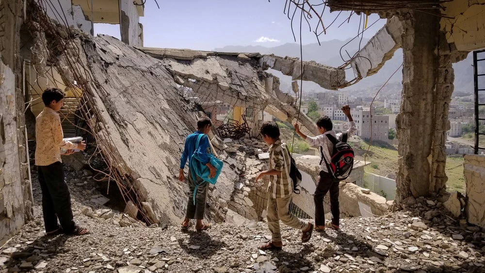 Children in Taiz, Yemen. (Shutterstock.com/anasalhajj)