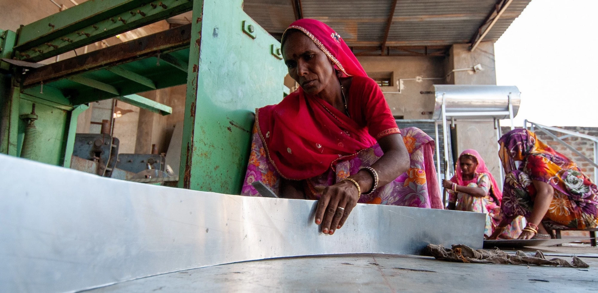 Women constructing solar cookers at the Barefoot College in Tilonia, Rajasthan, India