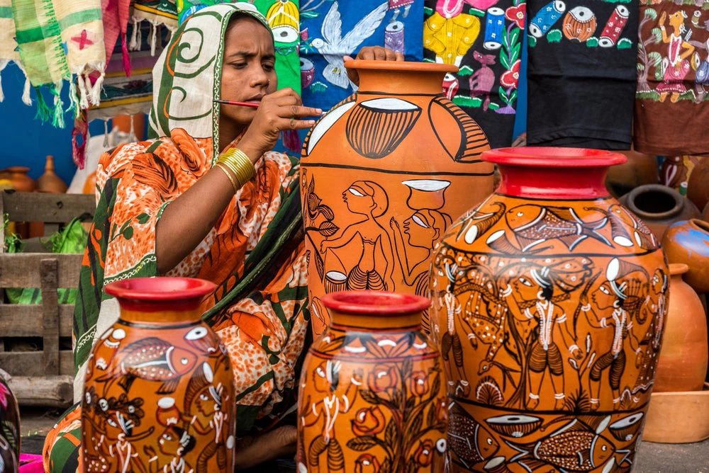 Craftswoman in West Bengal, India 