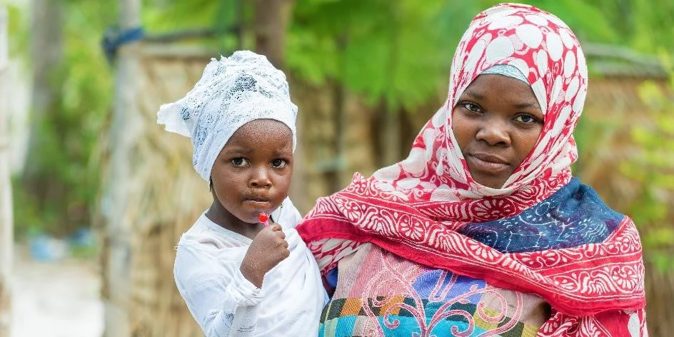 En cette Journée internationale de la femme et au-delà, nous devons donner la priorité aux investissements en faveur des femmes et des filles. Photo credit: Shutterstock