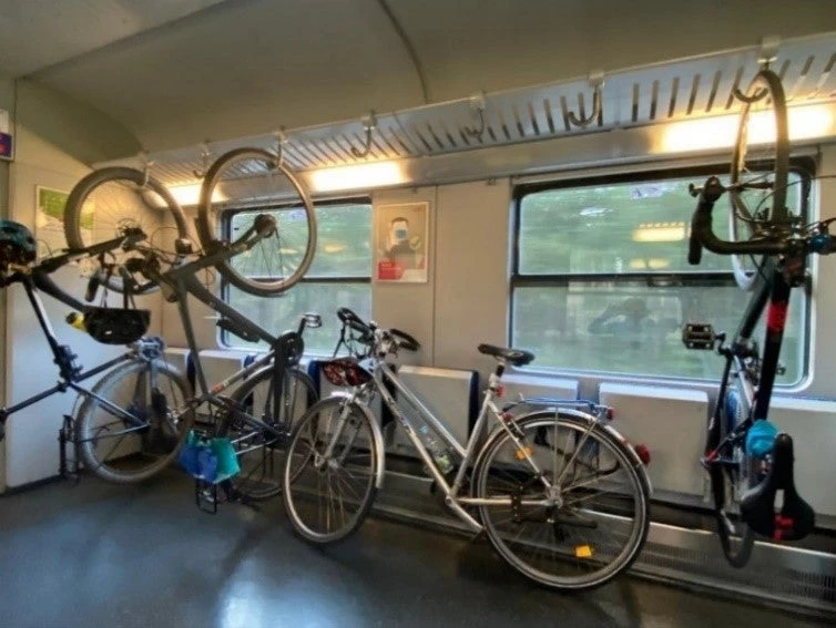 Trains adapted to transport bicycles in Austria.