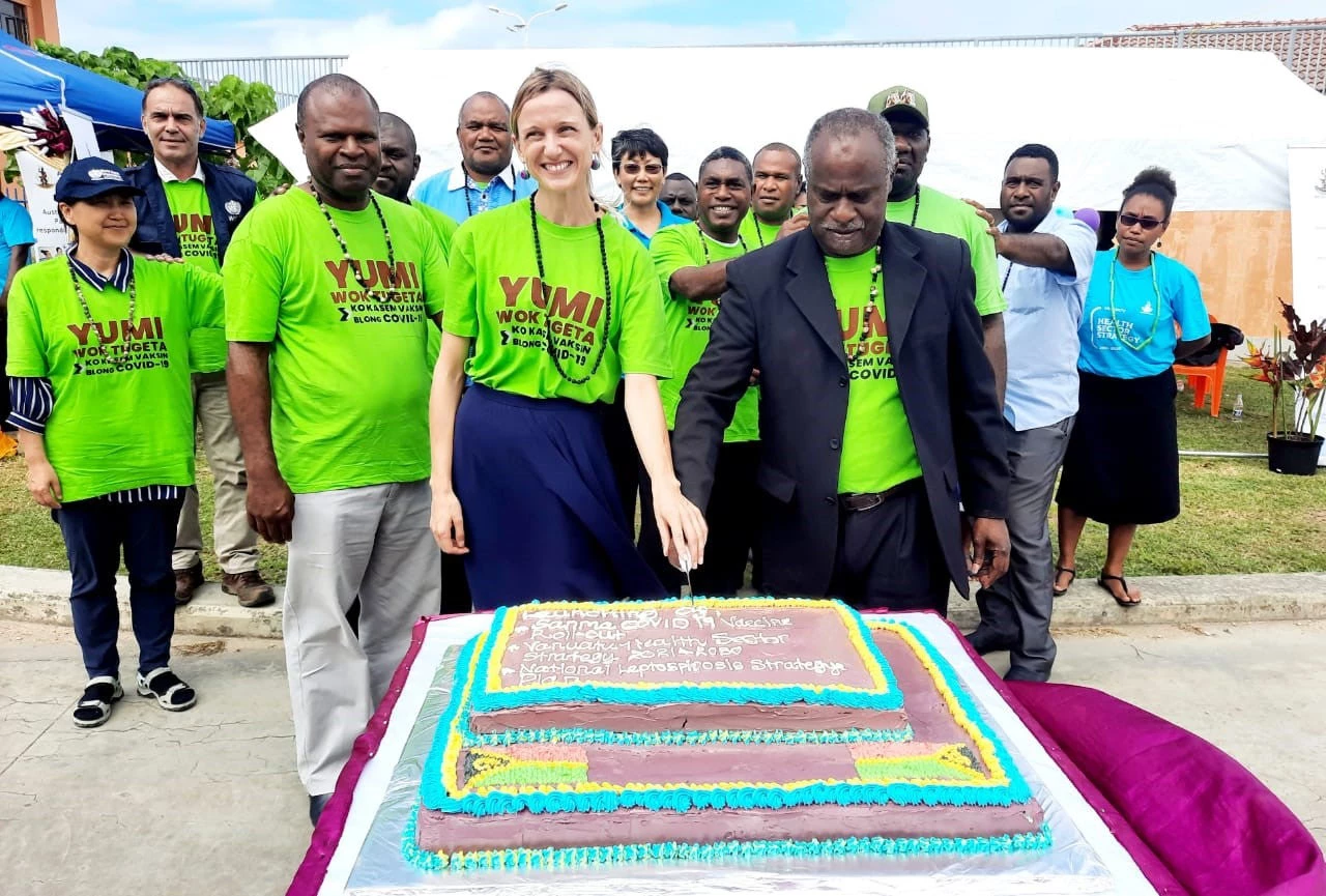 Vanuatu Health Minister Hon. Silas Bule Melve and Australia?s Acting High Commissioner to Vanuatu, H.E. Clemency Oliphant launch the new Vanuatu Health Sector Strategy 2021-2030