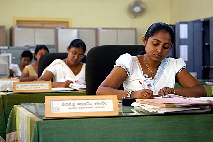 Women-dont-ever-have-to-take-a-back-seat-to-men-a-sri-lankan-perspective