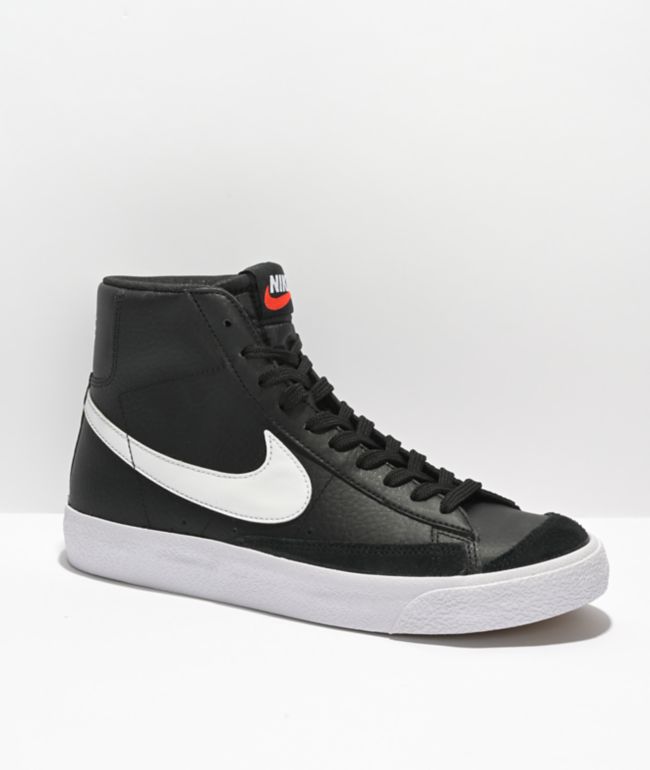 montaje Abrazadera Inyección Nike SB BLZR Court Mid Black & White Skate Shoes